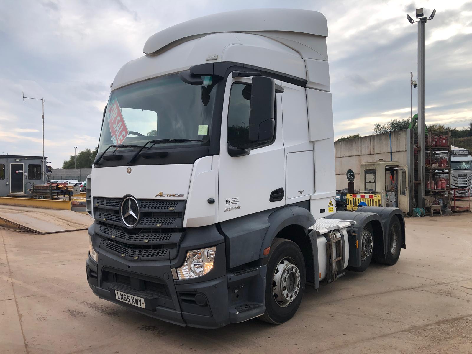 2015 Mercedes Benz Actros Hamptons Group